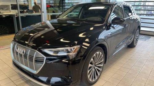 2019 Audi e-tron WA1VAAGE6KB021544