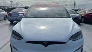 2023 Tesla Model X 7SAXCBE52PF417365
