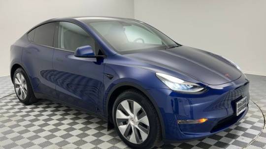 2023 Tesla Model Y 7SAYGDEE4PA054519