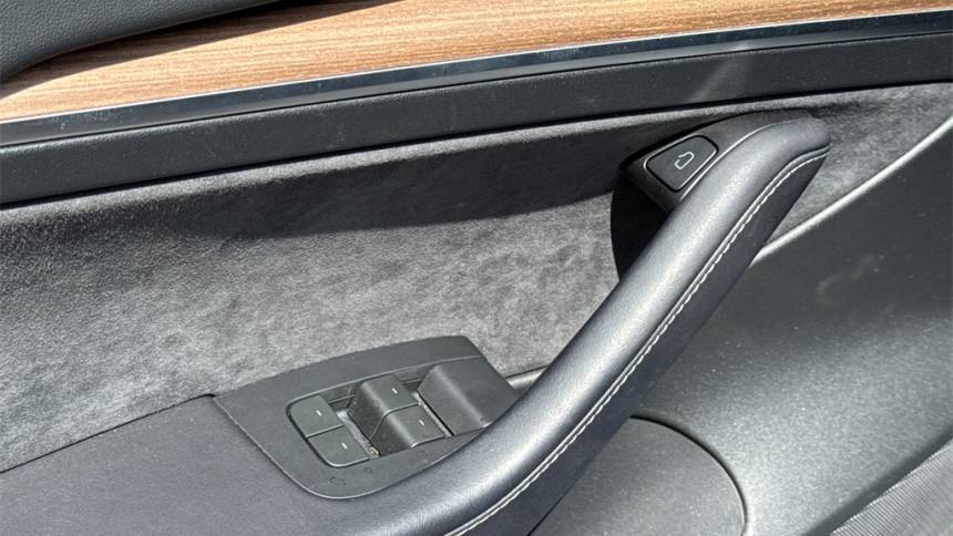 2023 Tesla Model 3 5YJ3E1EC7PF713433