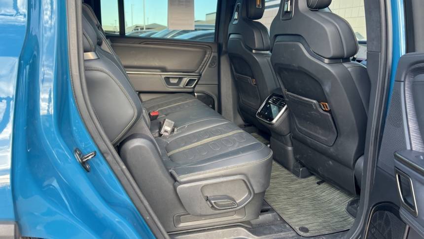 2023 Rivian R1S - Images - 8