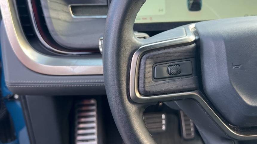 2023 Rivian R1S - Images - 14