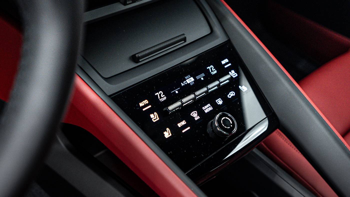 2024 Porsche Macan Electric WP1AA2XAXRL002910