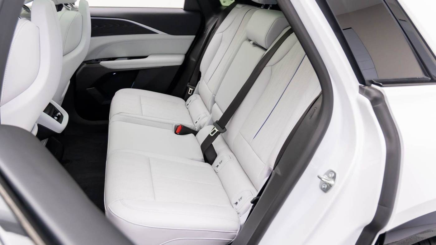 2025 Cadillac Lyriq 1GYKPURLXSZ311064