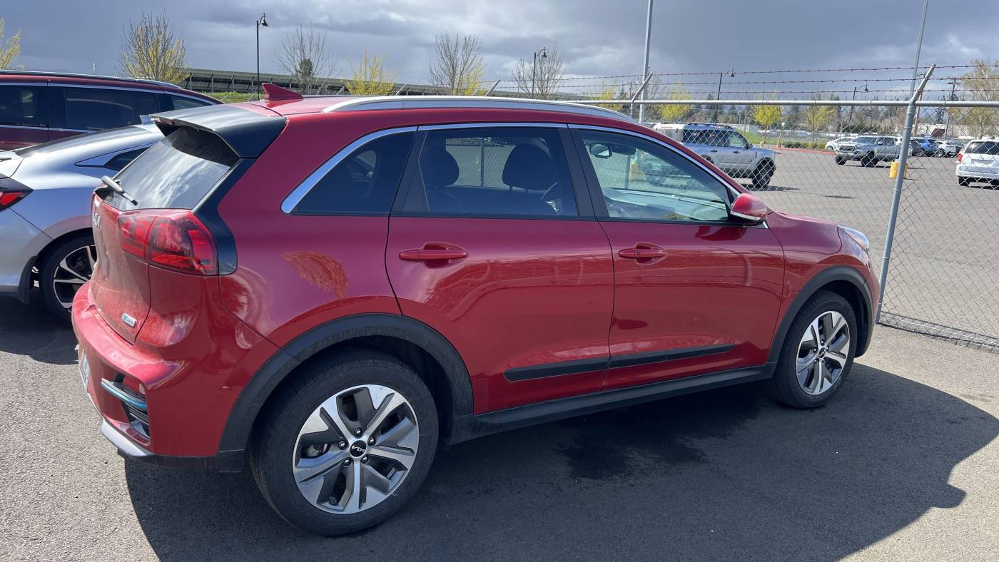 2022 Kia NIRO EV KNDCC3LG8N5149362