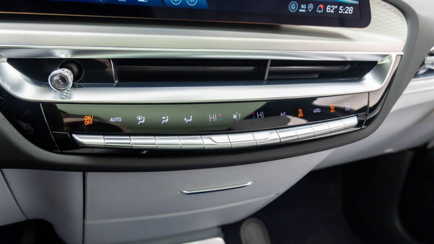 2025 Cadillac Lyriq 1GYKPURLXSZ311064