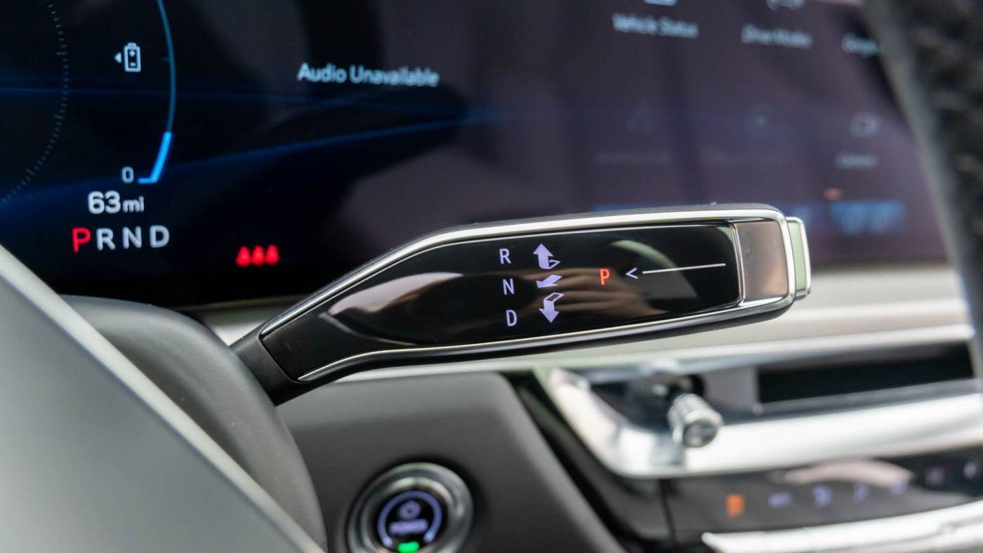 2025 Cadillac Lyriq 1GYKPURLXSZ311064