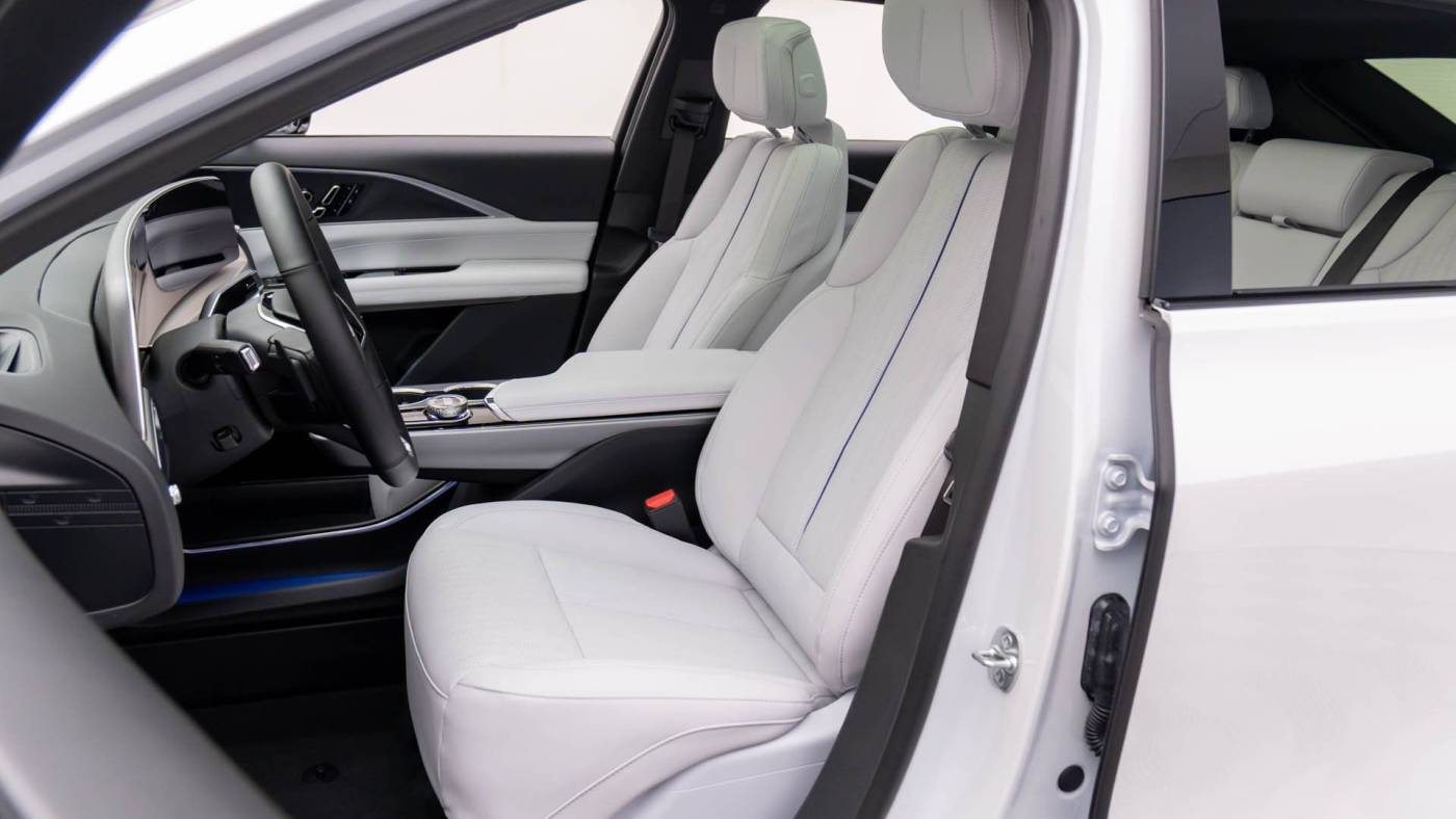 2025 Cadillac Lyriq 1GYKPURLXSZ311064