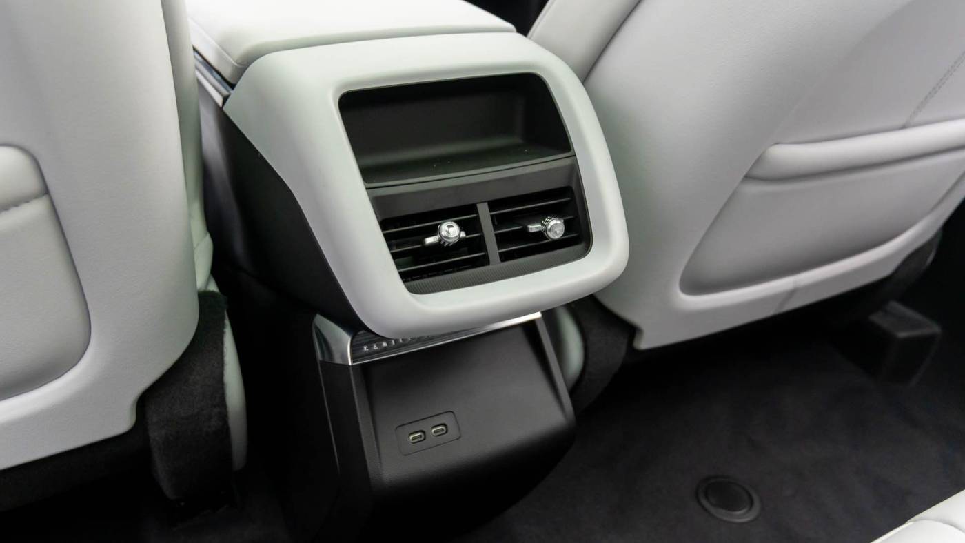 2025 Cadillac Lyriq 1GYKPURLXSZ311064