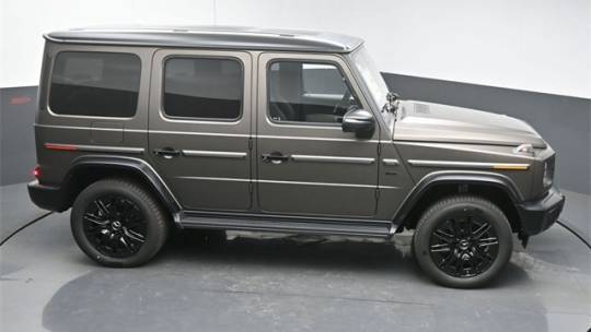 2025 Mercedes Electric G-Class W1NWM0AB0SX037129