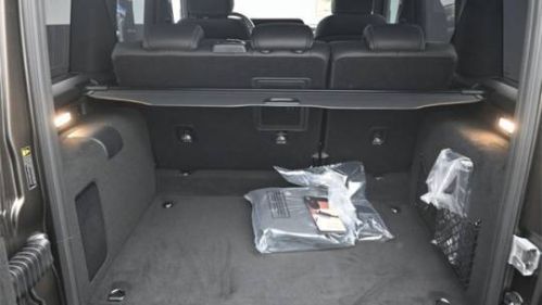2025 Mercedes Electric G-Class W1NWM0AB0SX037129