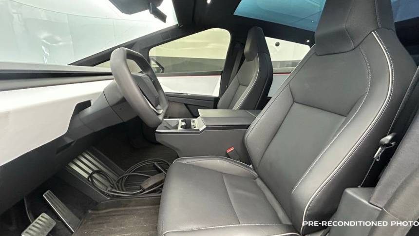 2024 Tesla Cybertruck 7G2CEHED5RA002750