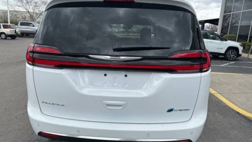 2024 Chrysler Pacifica 2C4RC1N74RR105296