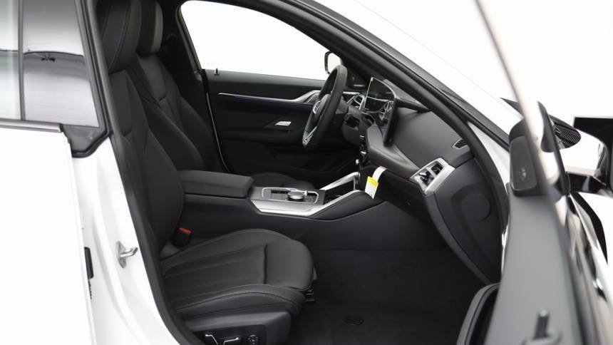 2025 BMW i4 WBY33HD03SFU83687