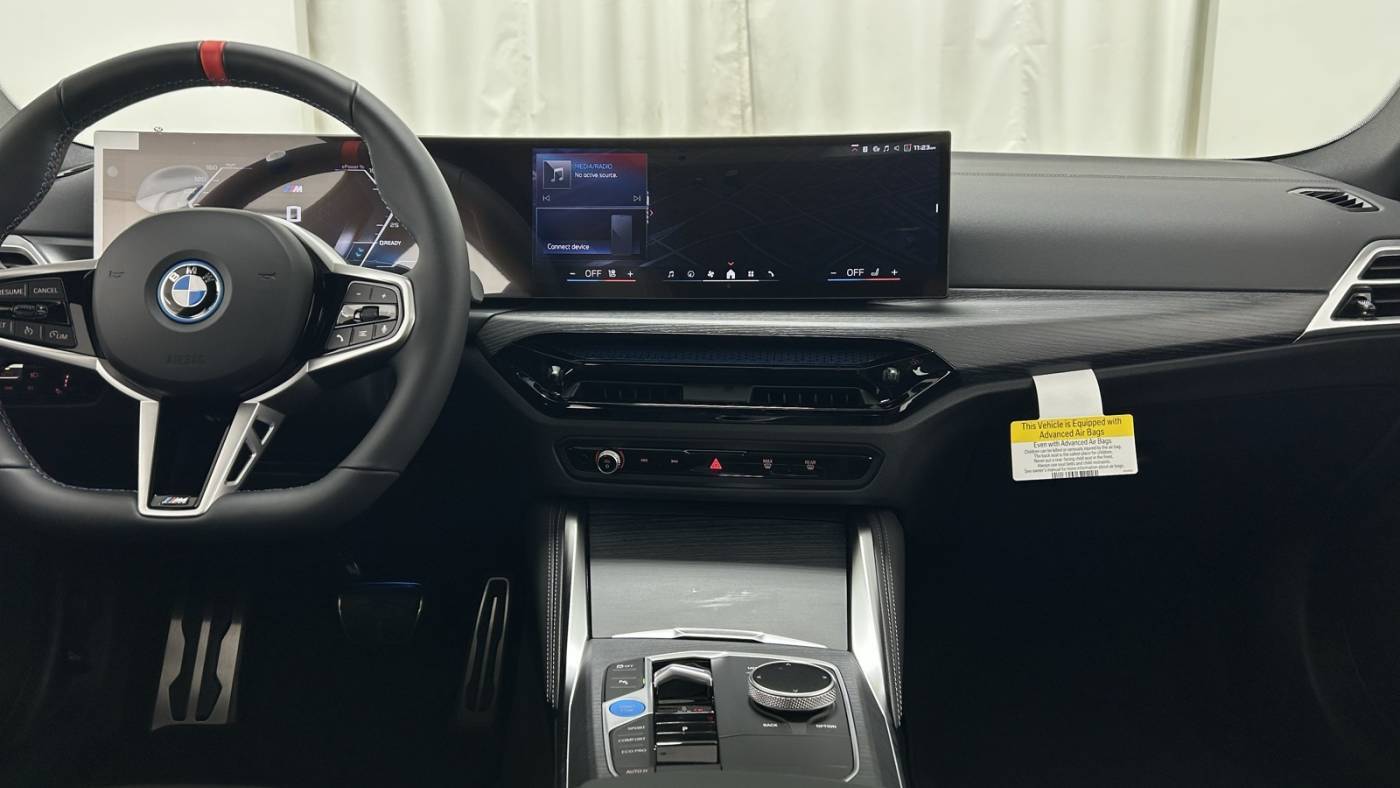 2025 BMW i4 WBY33HD05SFU84890
