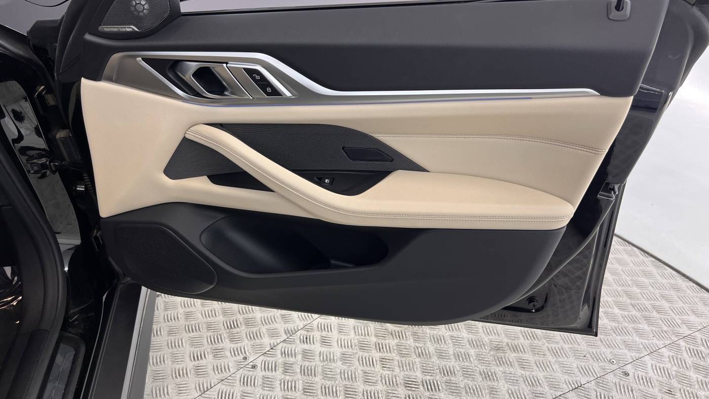 2023 BMW i4 WBY43AW02PFR33216