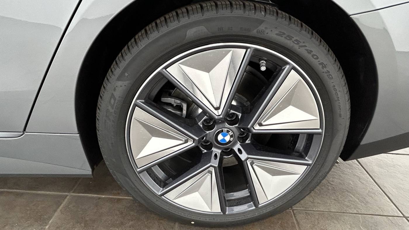 2025 BMW i4 WBY43HD06SFU72011