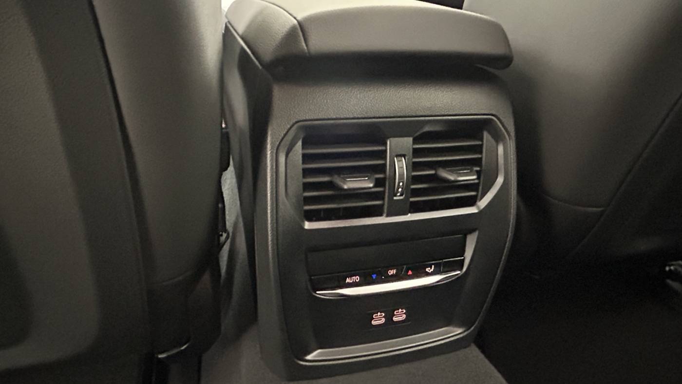 2025 BMW i4 WBY43HD06SFU72011