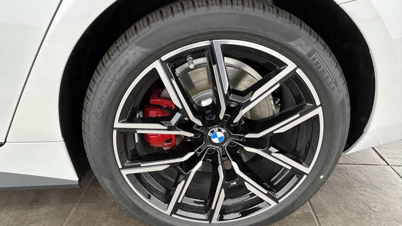 2025 BMW i4 WBY33HD08SFU79411