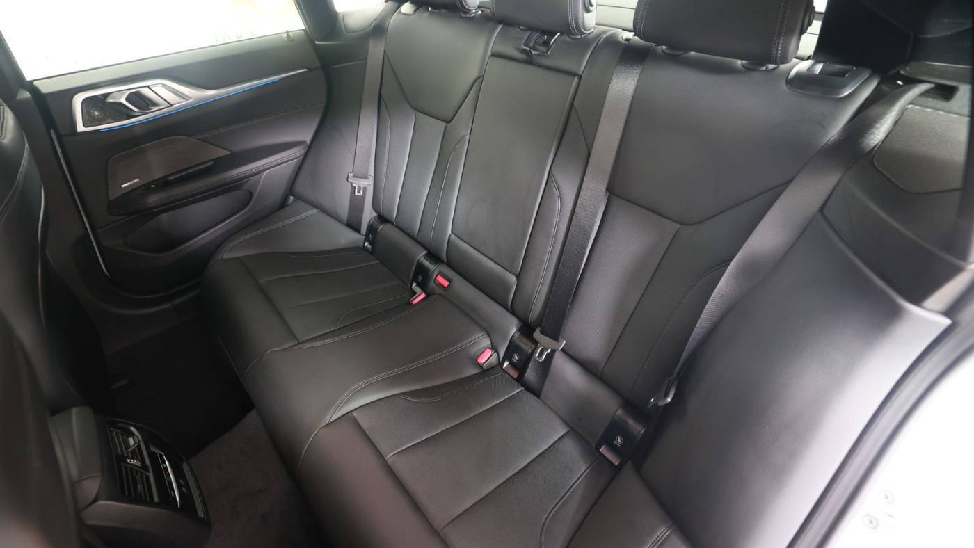 2025 BMW i4 WBY43HD03SFU46403