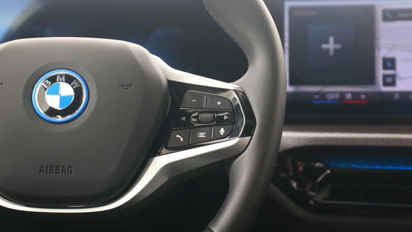 2025 BMW i4 WBY43HD03SFU46403