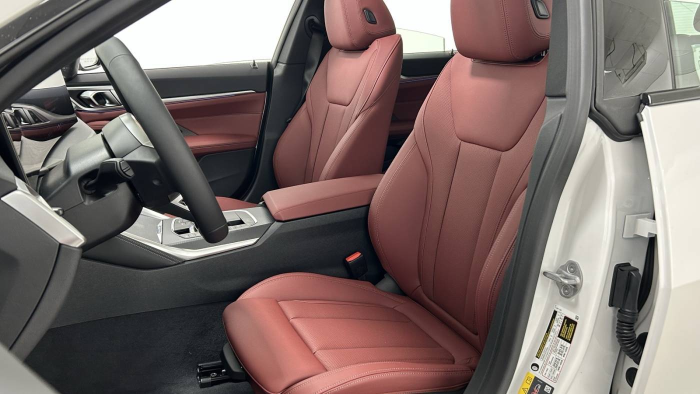 2025 BMW i4 WBY33HD08SFU79411