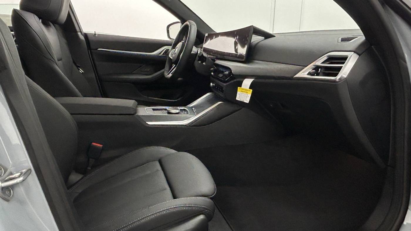 2025 BMW i4 WBY33HD05SFU84890