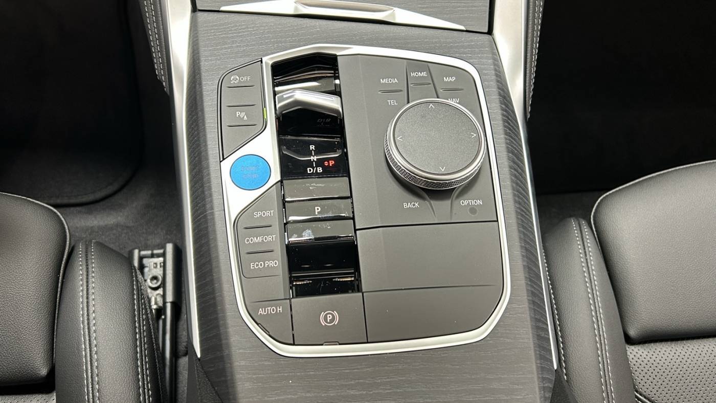 2025 BMW i4 WBY33HD05SFU84890