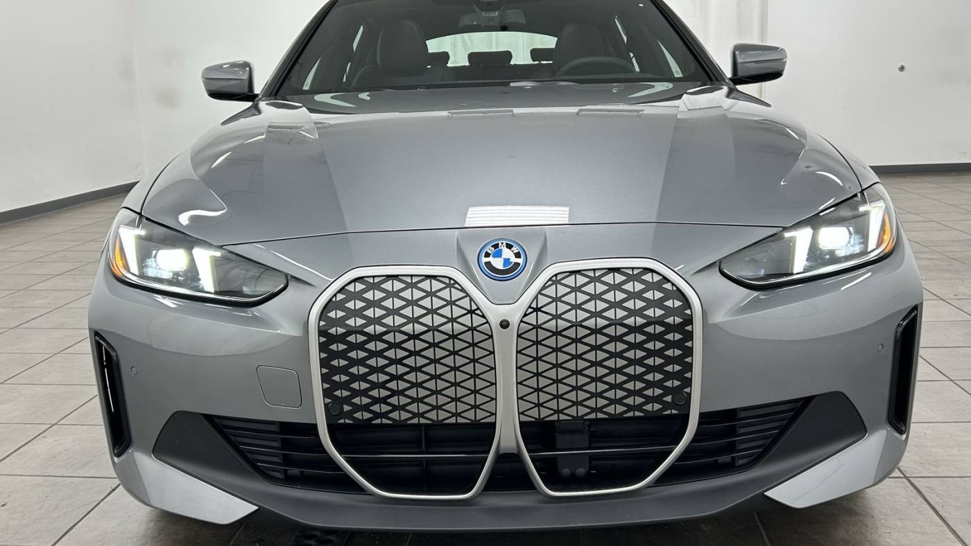 2025 BMW i4 WBY43HD06SFU72011