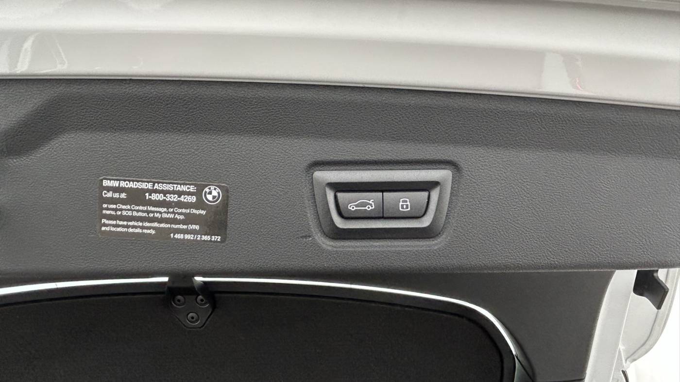 2025 BMW i4 WBY33HD08SFU79411
