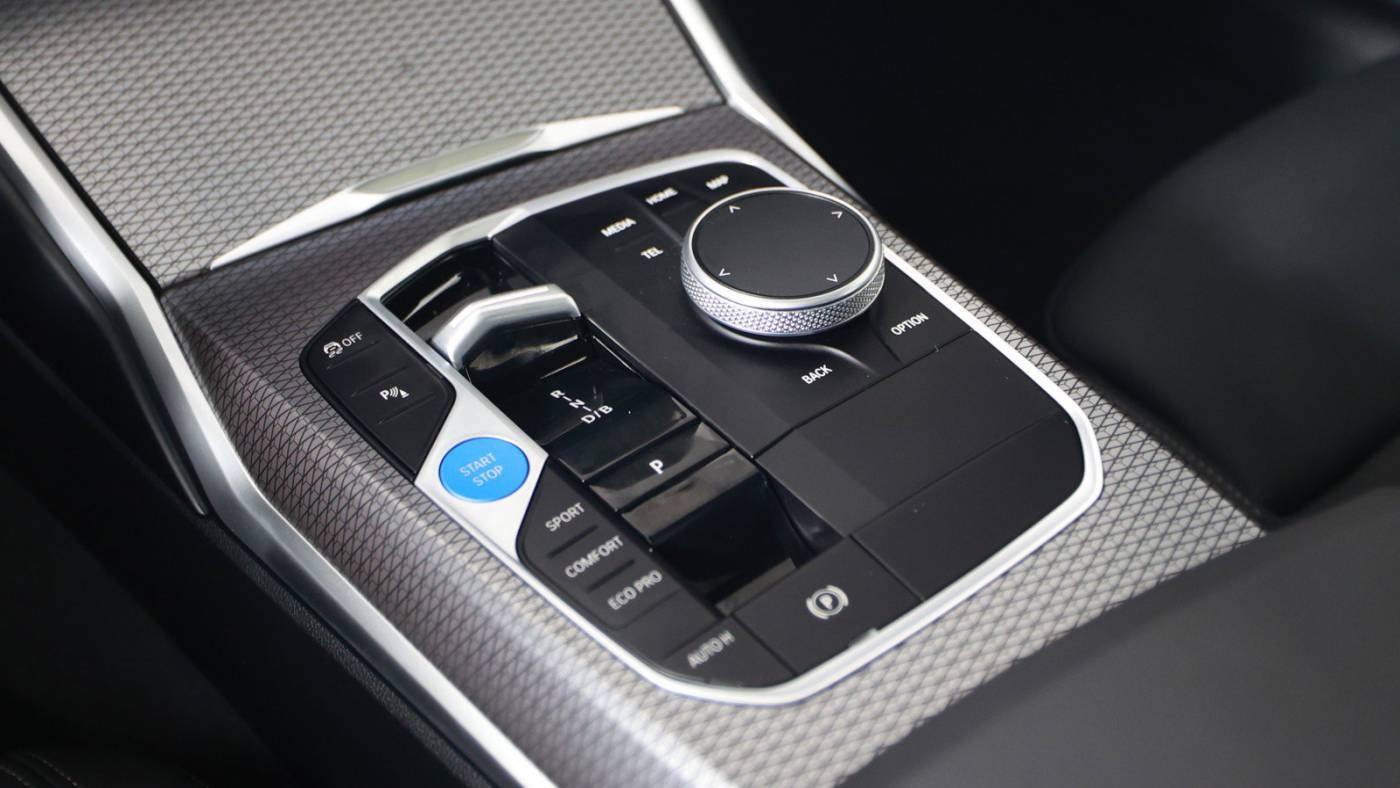 2025 BMW i4 WBY43HD03SFU46403