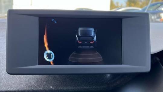 2015 BMW i3 - Images - 22