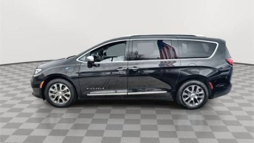 2021 Chrysler Pacifica 2C4RC1N78MR562556