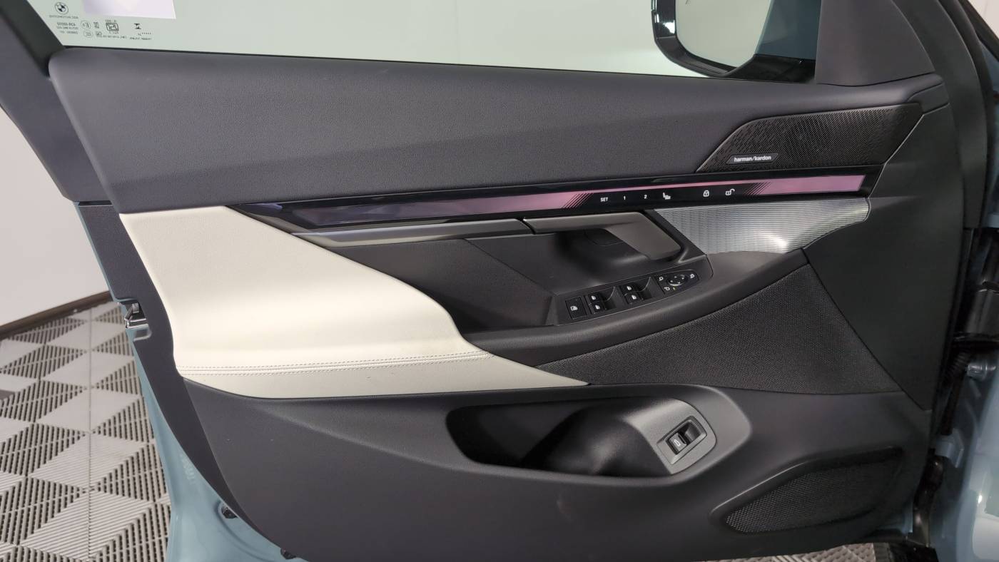 2025 BMW i5 WBY33FK05SCU86342