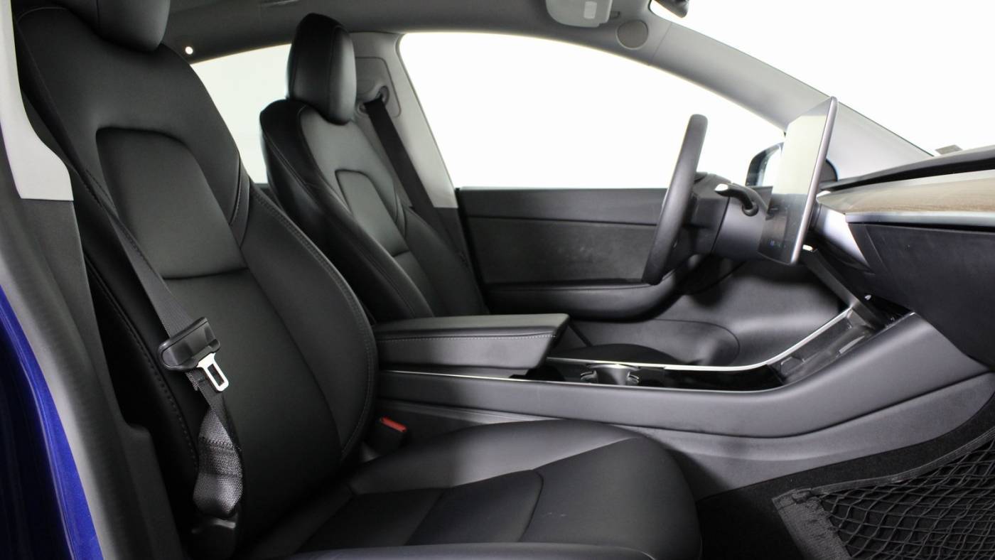 2021 Tesla Model Y 5YJYGDEE7MF099336