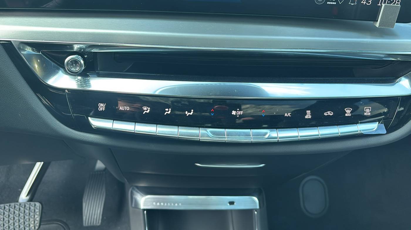 2025 Cadillac Lyriq 1GYKPNRL8SZ307603