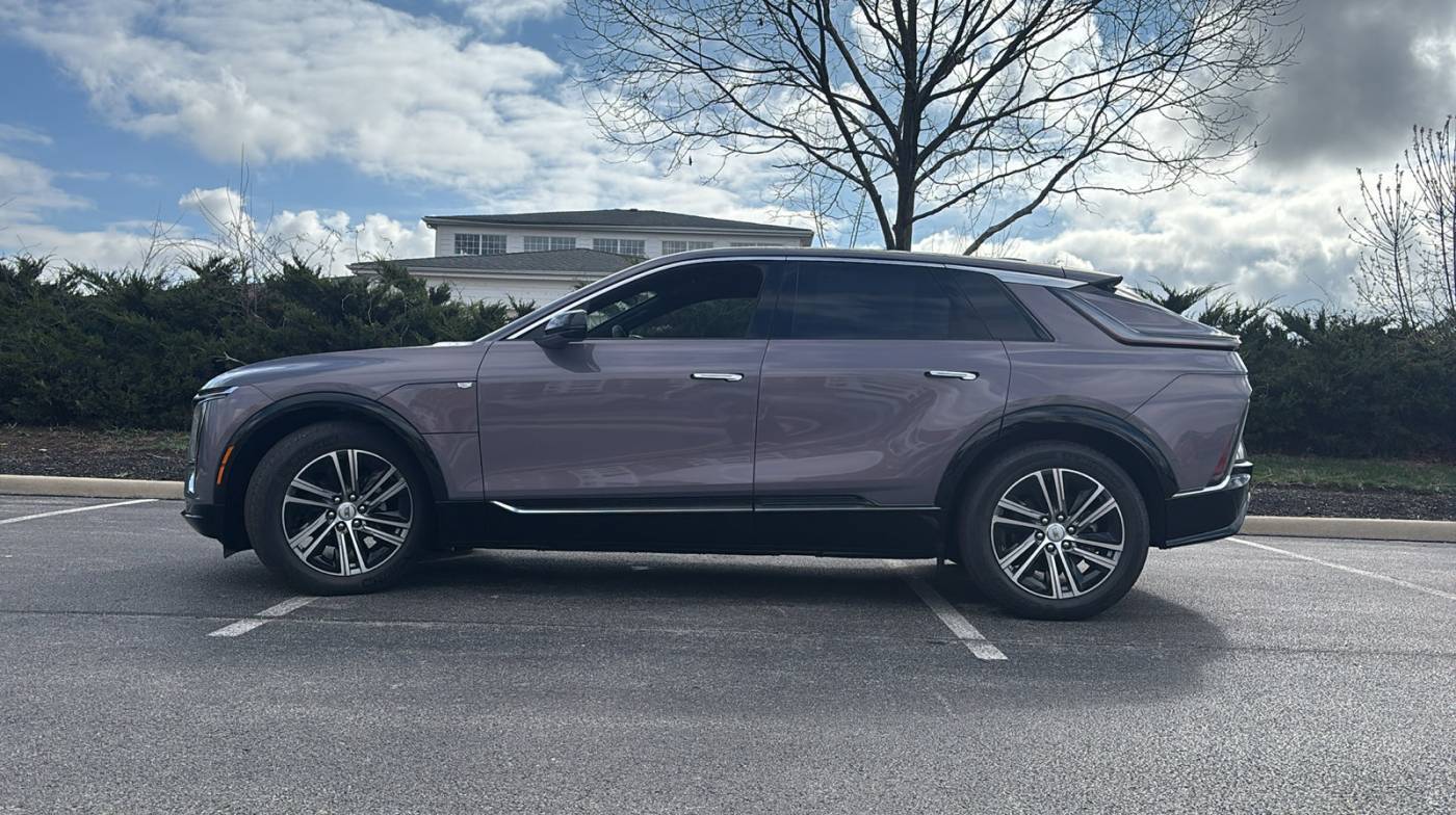 2025 Cadillac Lyriq 1GYKPNRL8SZ307603