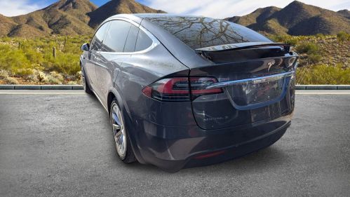 2018 Tesla Model X 5YJXCDE21JF090396