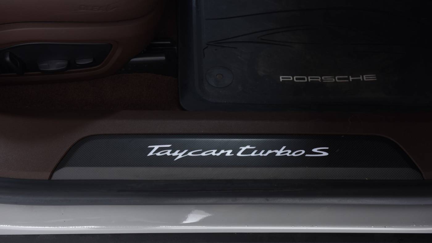 2022 Porsche Taycan WP0BC2Y16NSA74093