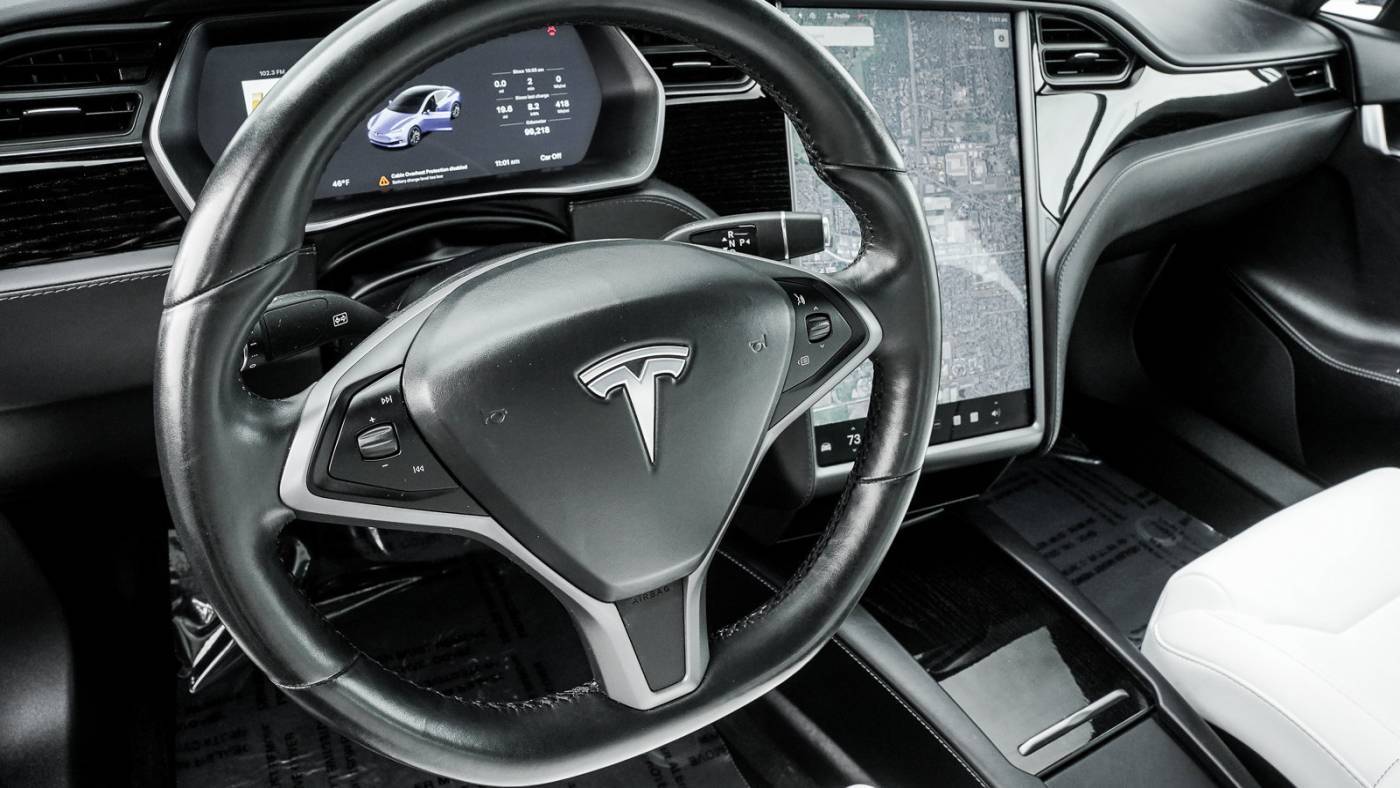 2018 Tesla Model S 5YJSA1E27JF267709