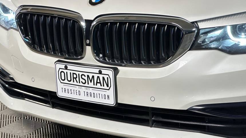 2019 BMW 5 Series WBAJB1C55KB376919
