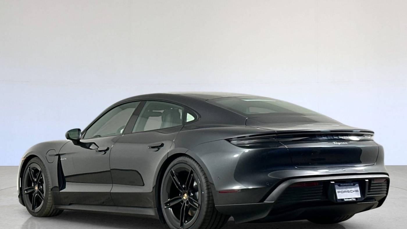 2025 Porsche Taycan WP0AA2Y17SSA09931