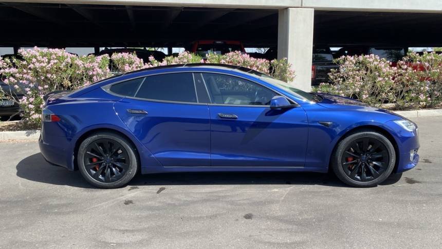 2018 Tesla Model S 5YJSA1E47JF259658