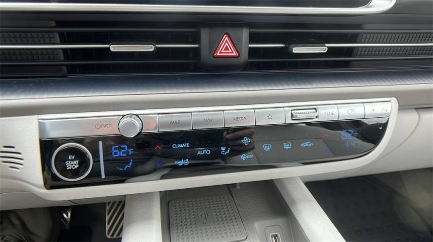 2025 Hyundai IONIQ 6 KMHM54ACXSA090866