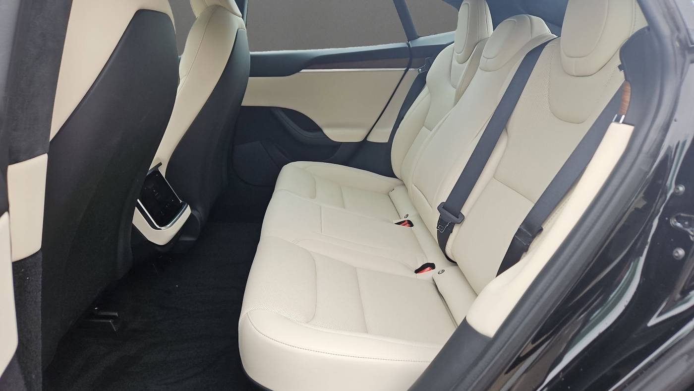 2022 Tesla Model S 5YJSA1E51NF471423