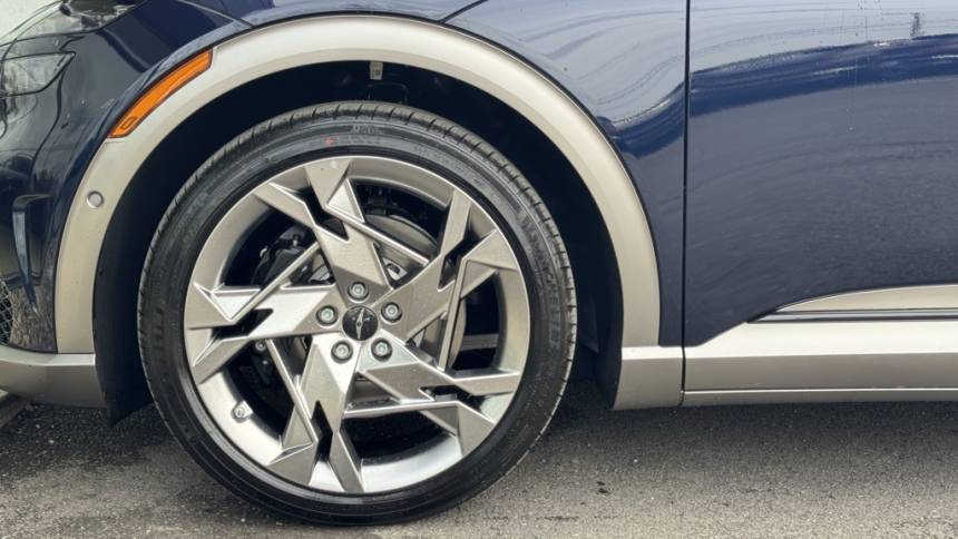 2025 Genesis GV60 KMUKEDSB0SU028051