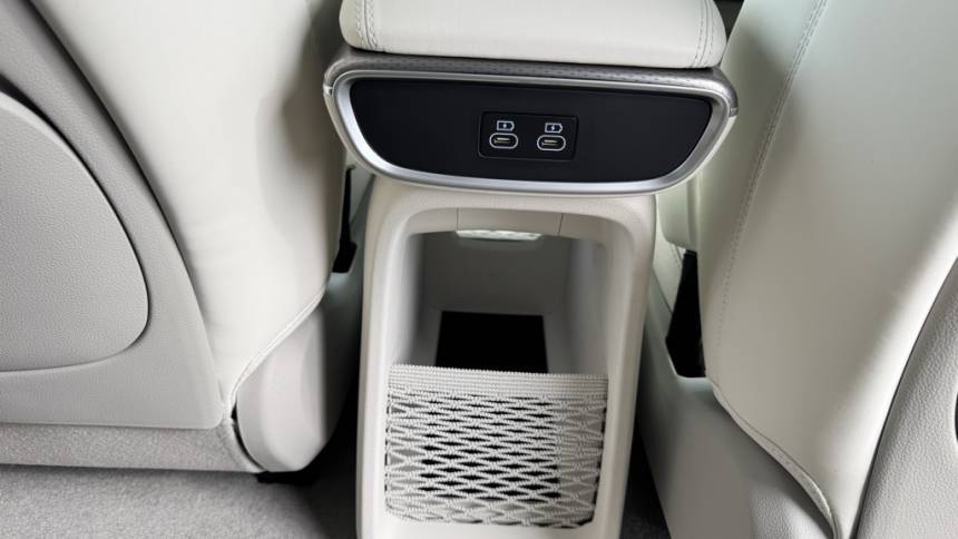 2025 Genesis GV60 KMUKEDSB0SU028051