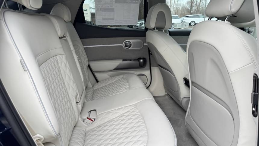 2025 Genesis GV60 KMUKEDSB0SU028051
