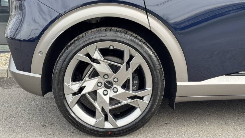 2025 Genesis GV60 KMUKEDSB0SU028051