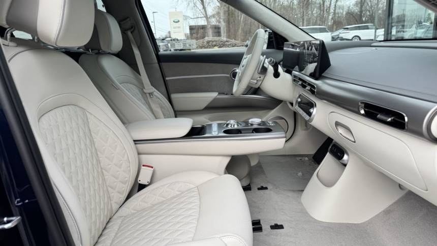 2025 Genesis GV60 KMUKEDSB0SU028051